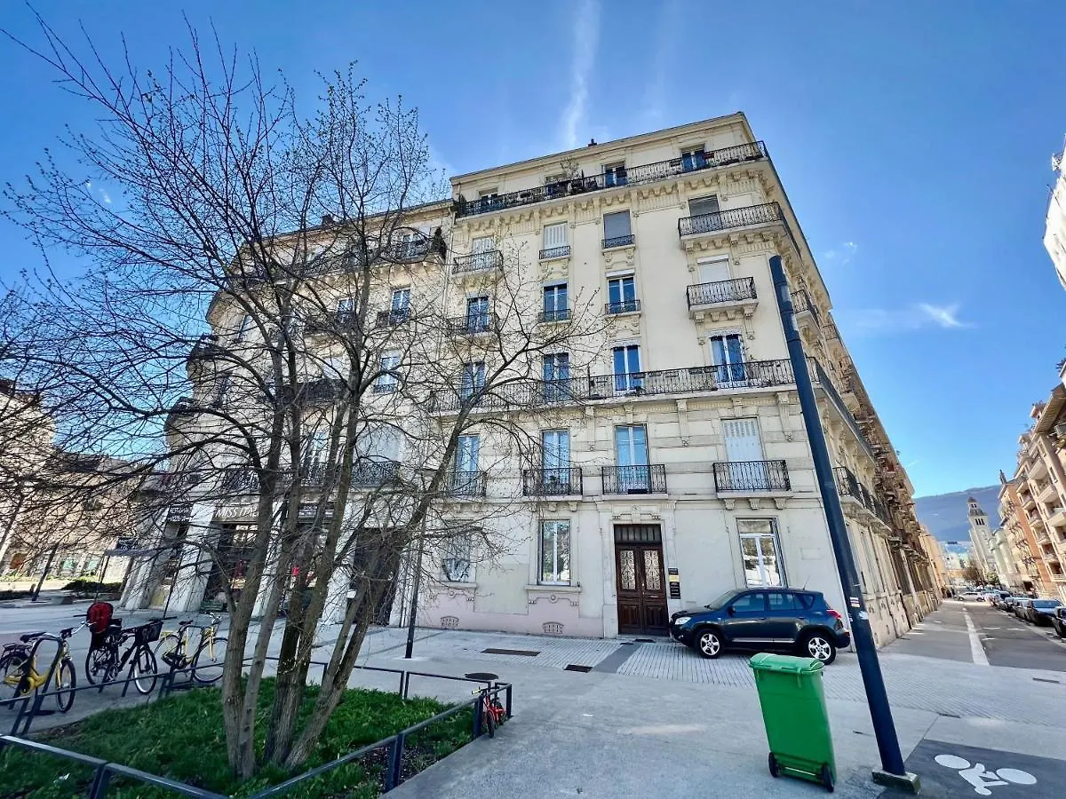 Apartment La Loge Parisienne 300M Gare Bastille Telepherique Grenoble